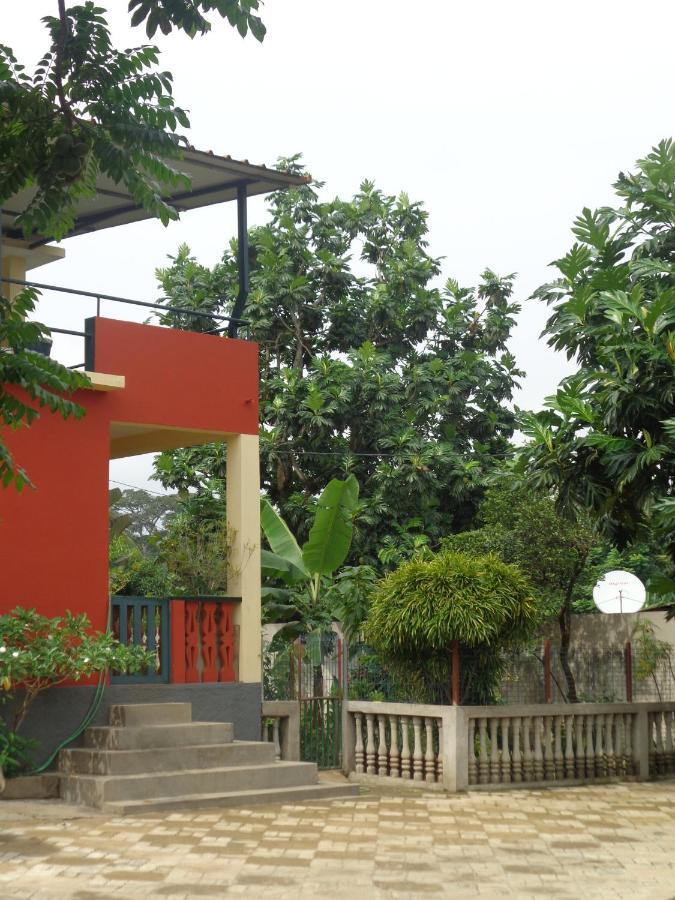 Hotel Santos'S House Sao Tome Esterno foto