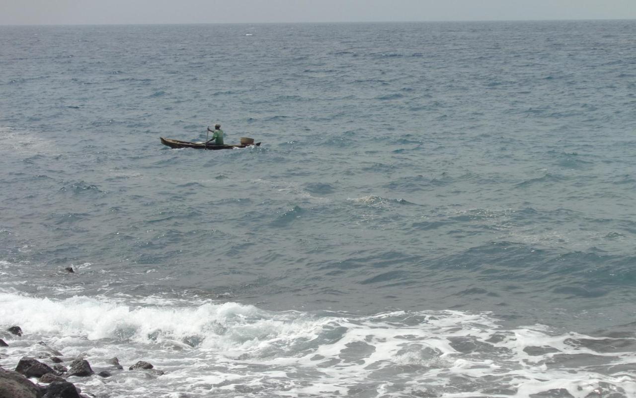 Hotel Santos'S House Sao Tome Esterno foto